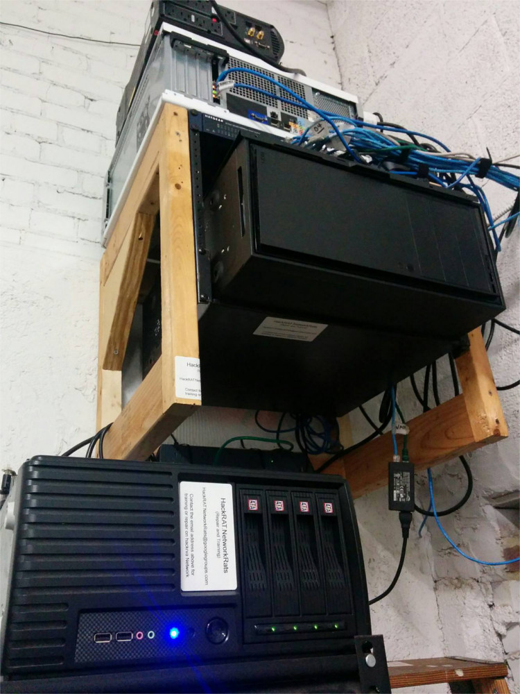 Serverrack.jpg